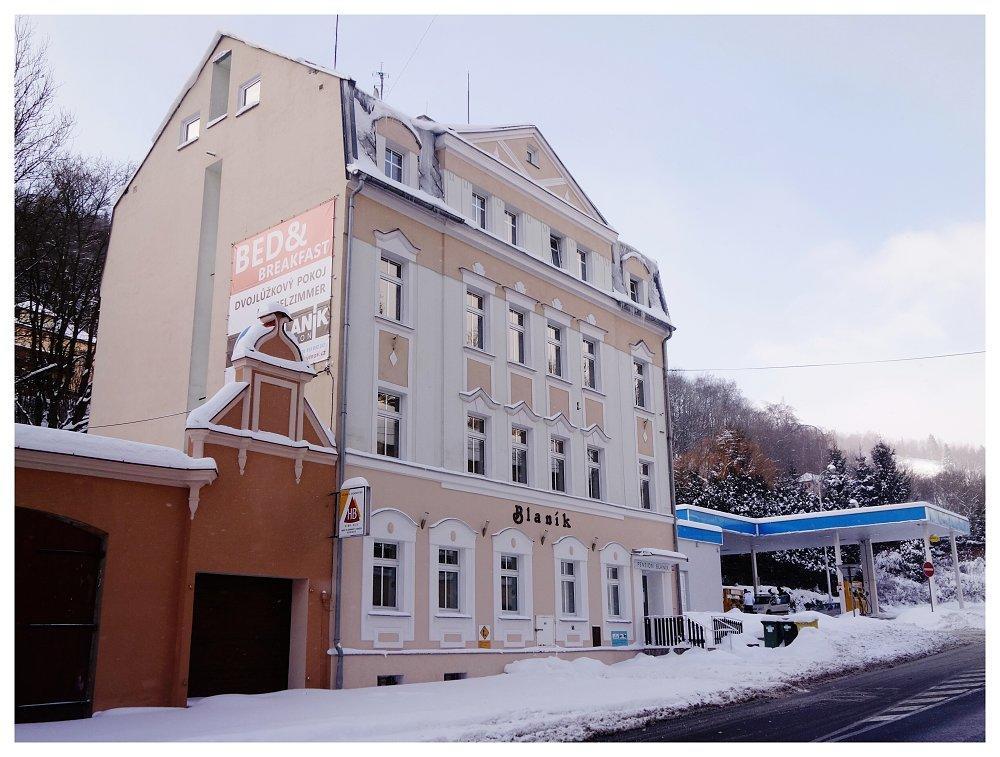 Blanik Hotel Jáchymov Buitenkant foto